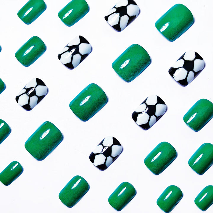 Artificial nails in sporty football design Stornfield