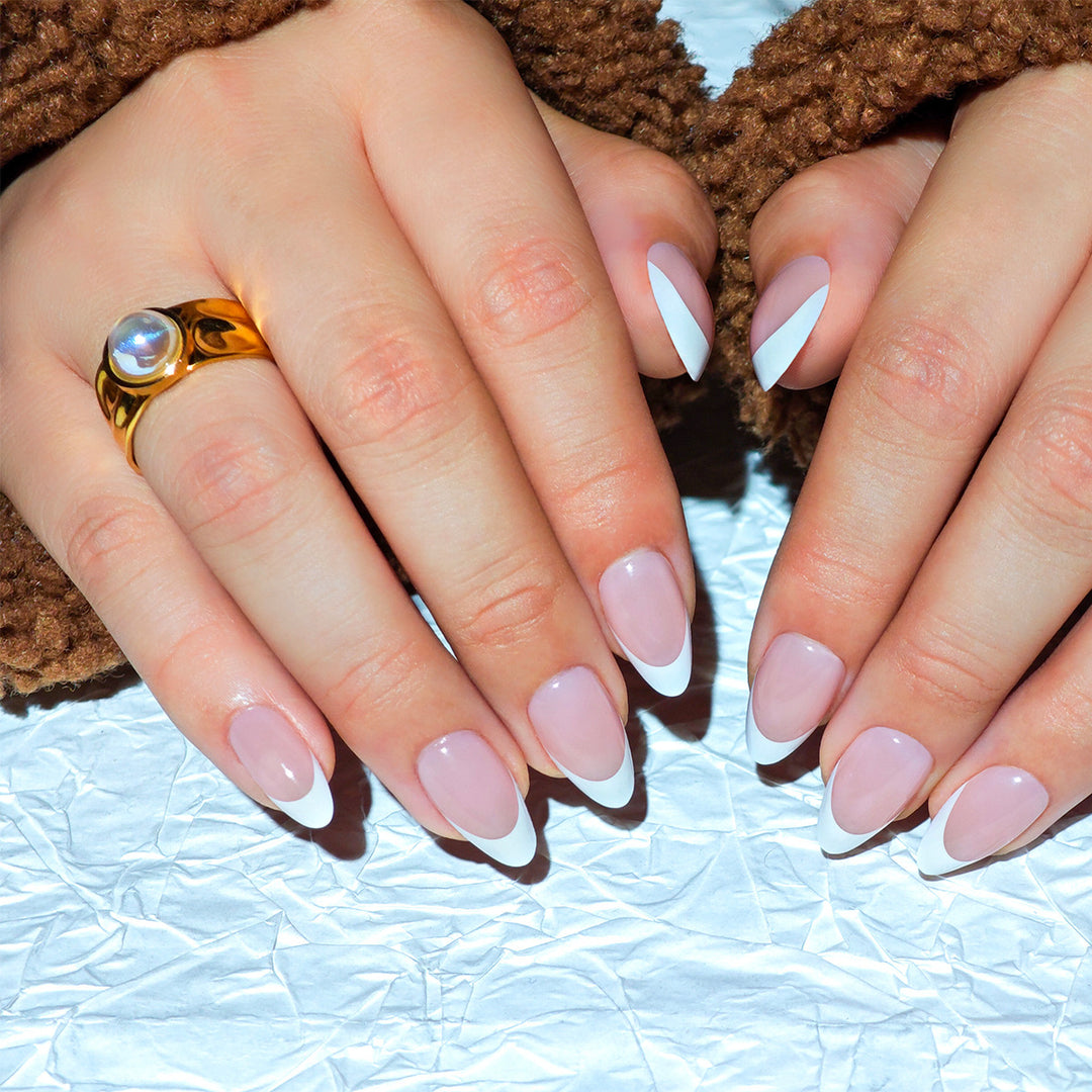 Elegant Stiletto Press-On Nails with French Tip Design Stornfield 1789085790