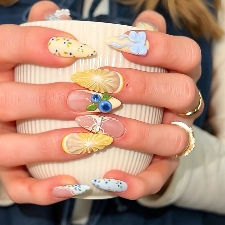 Artful nail set with floral accents Stornfield