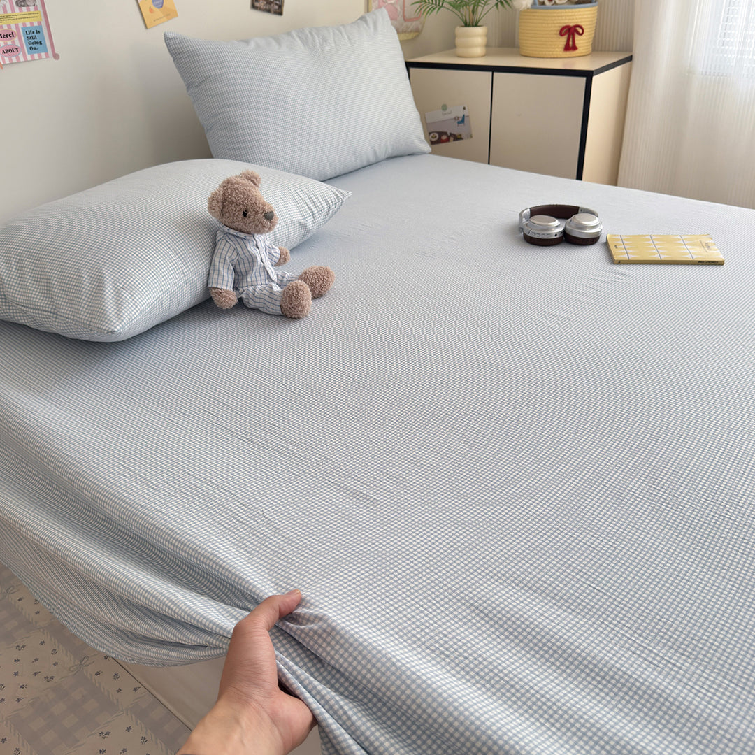 Bow-Print Cotton Sateen Fitted Sheet Set with Pillowcases