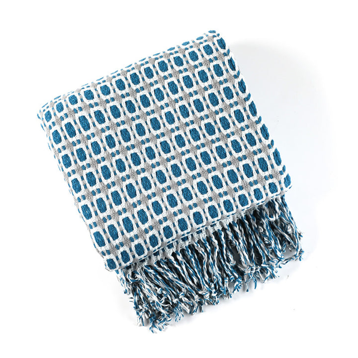 Geometric Patterned Throw Blanket