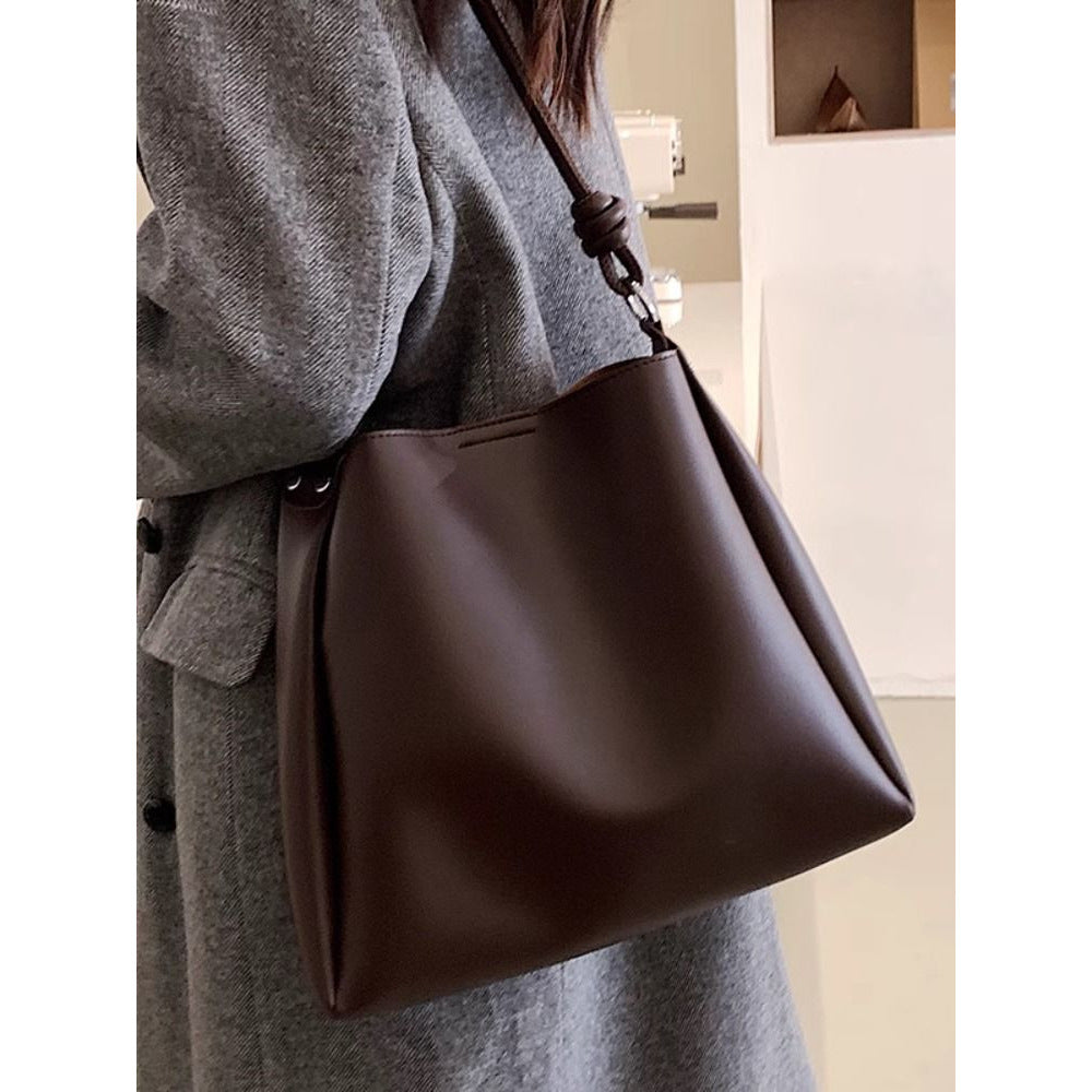 Premium Leather Slouchy Tote Stornfield