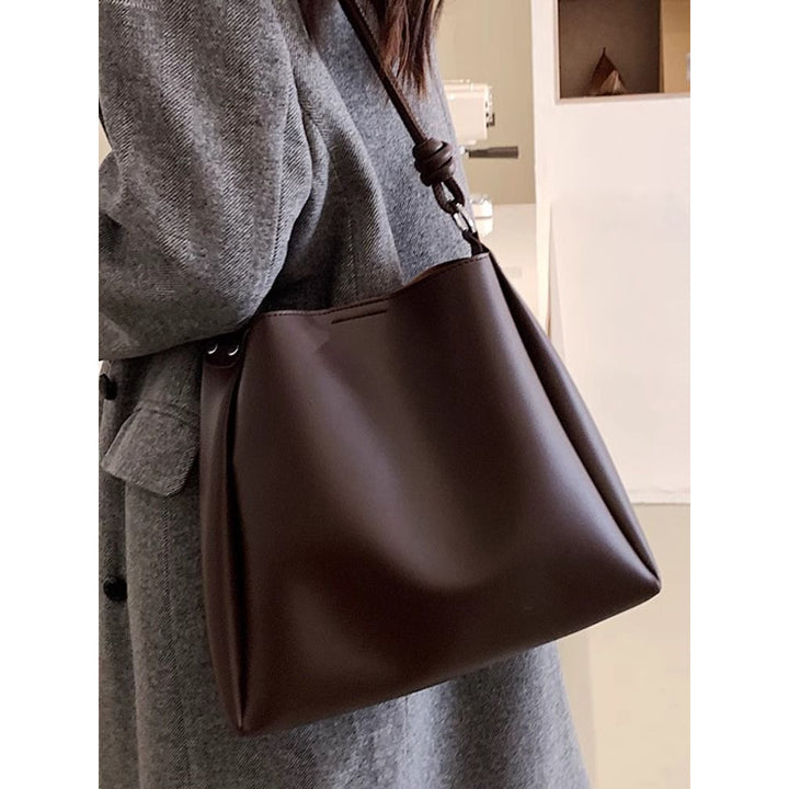 Premium Leather Slouchy Tote Stornfield