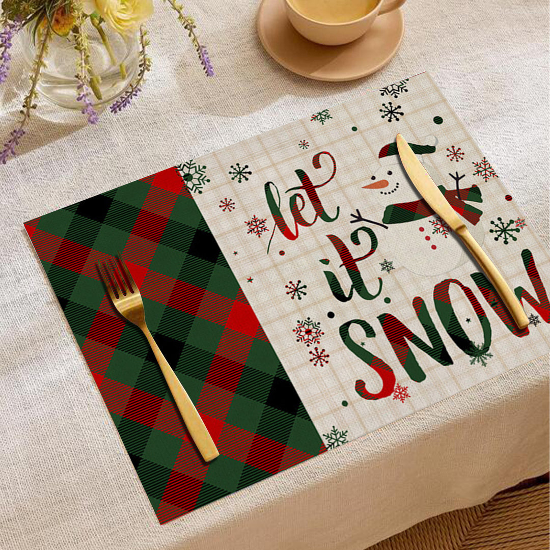Christmas-Themed Decorative Placemats