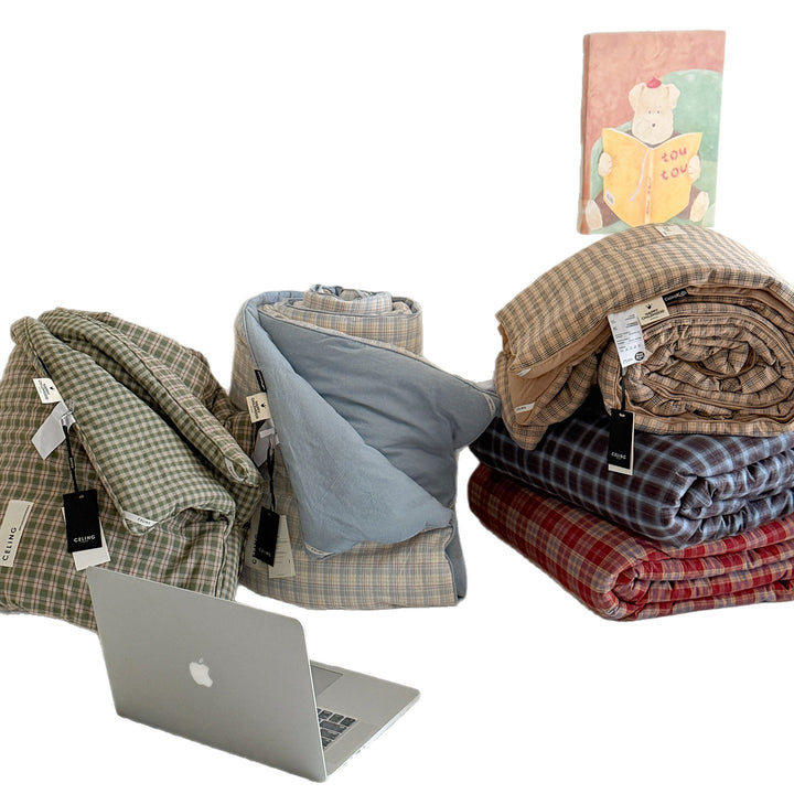 Quilted Plaid Cotton Mattress Cover and Comforter Set with Embroidered Animal Appliqué