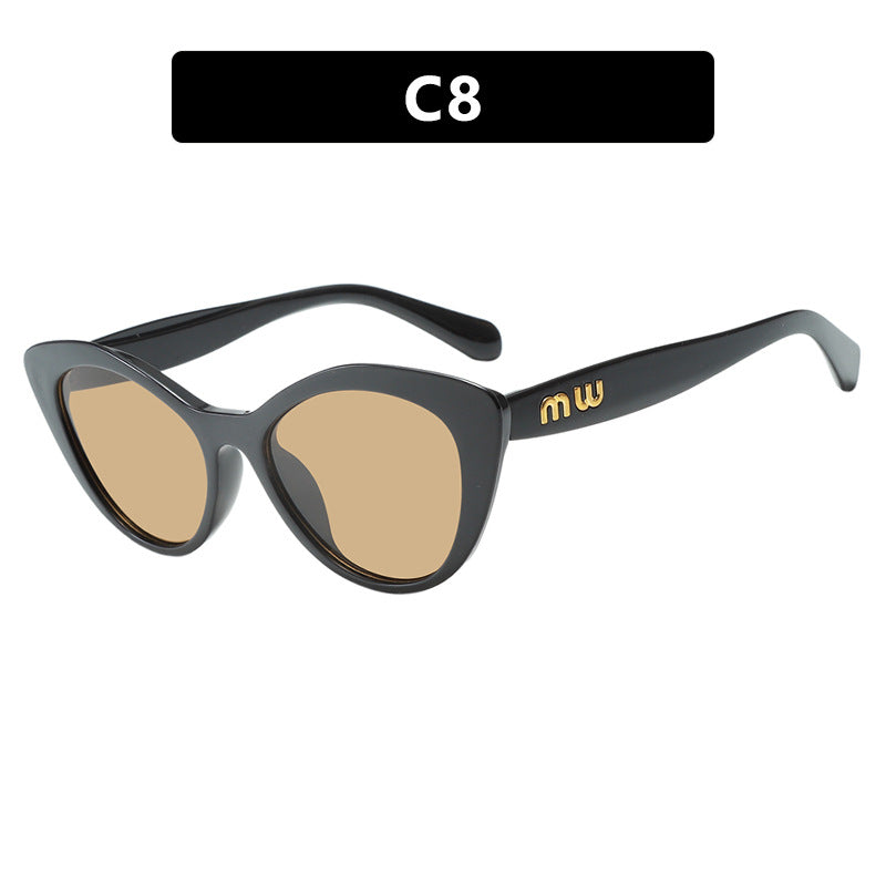 Women elegant Cat-Eye sunglasses with luxurious high-quality frame Stornfield