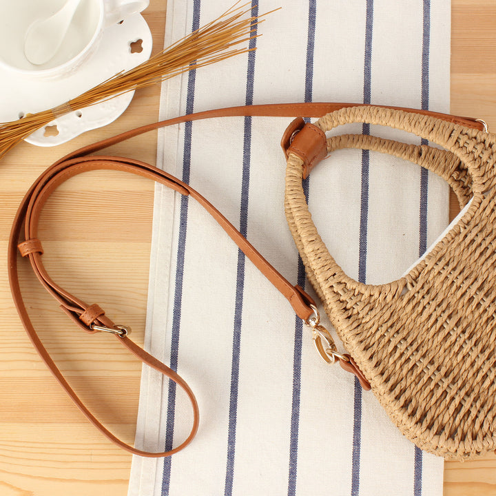 Shoulder bag made of woven natural material with elegant leather accent Stornfield