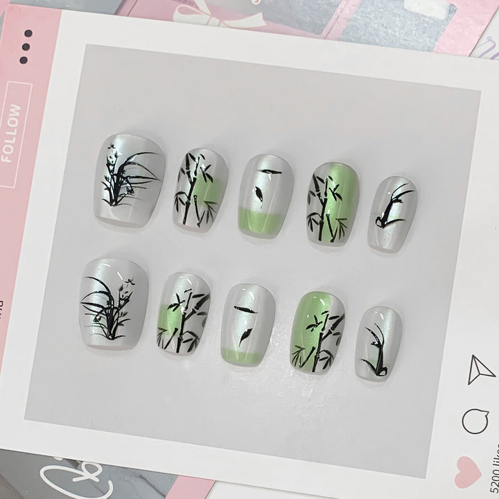 Artificial Nail Tips with Bamboo Design Stornfield