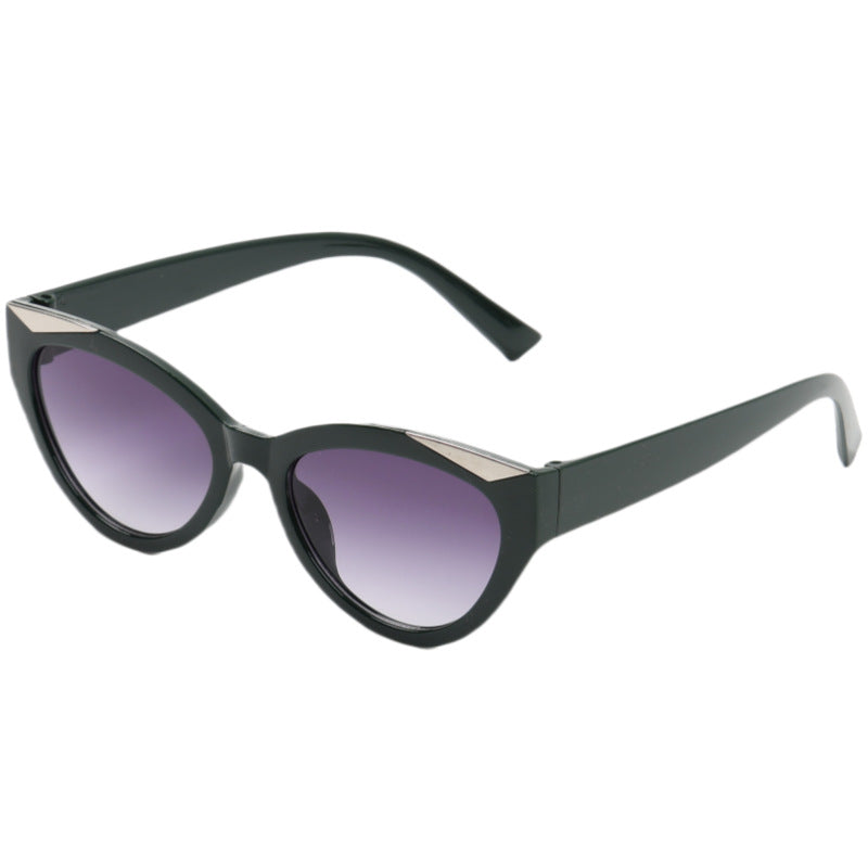 Women's elegant Cat-Eye sunglasses with luxurious details Stornfield