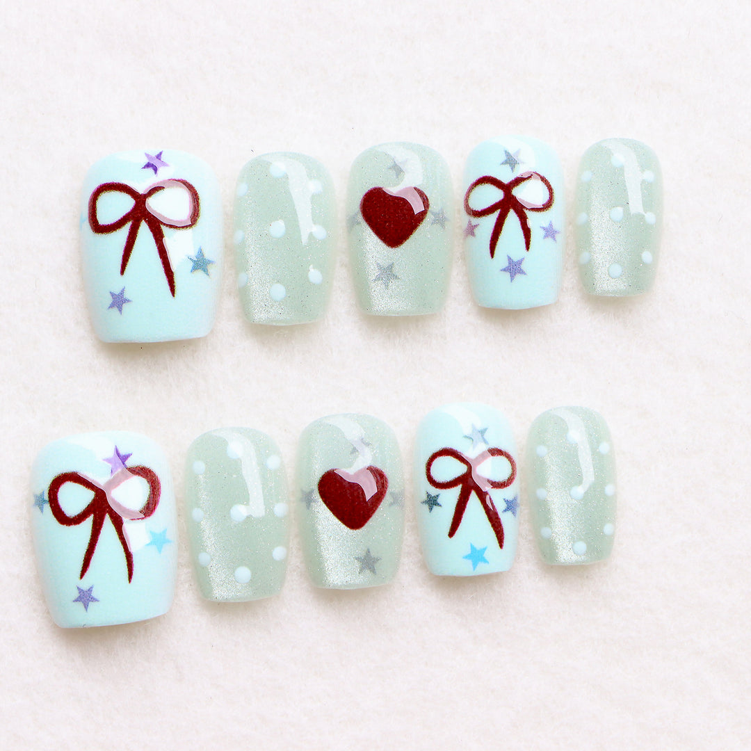 Decorative Holiday-Themed Press-On Nail Art Set Stornfield