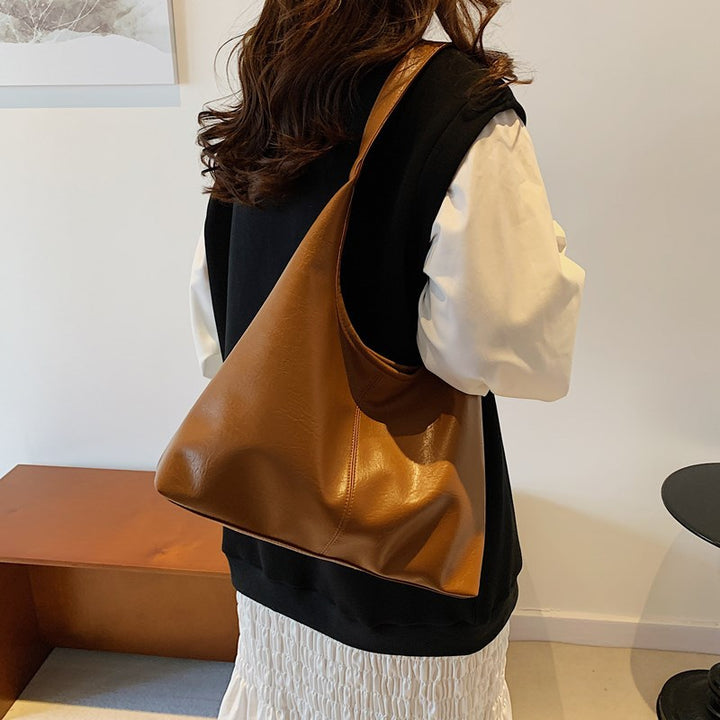 Contemporary Leather Shoulder Bag Stornfield