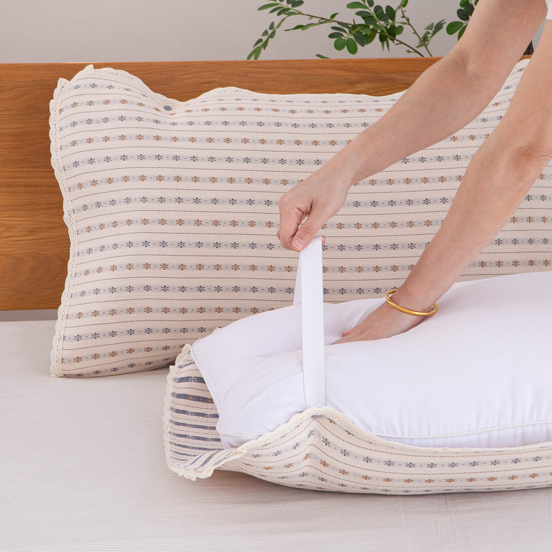 Ladies ergonomic pillow with removable cover Stornfield