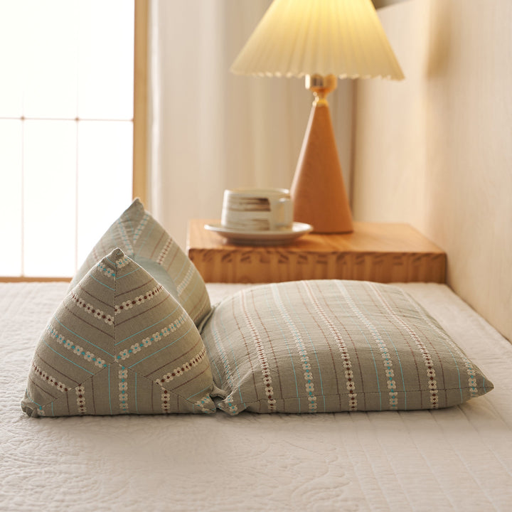 Comfortable sleeping pillows with ergonomic support Stornfield