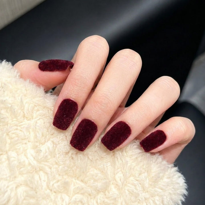 Premium Artificial Nails Stornfield