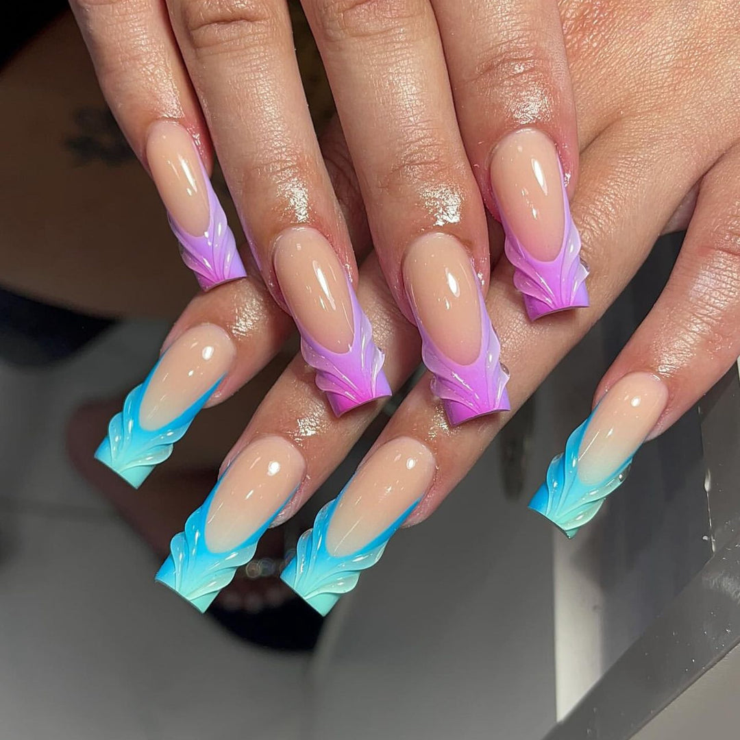 Artificial nail extensions with unique Amazon River design Stornfield