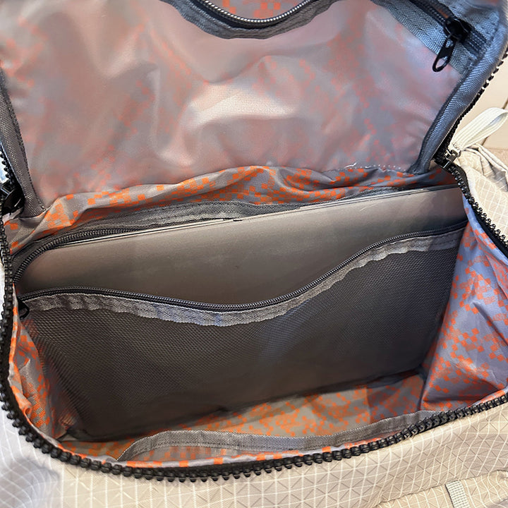 Stylish sports bag with adjustable shoulder strap Stornfield
