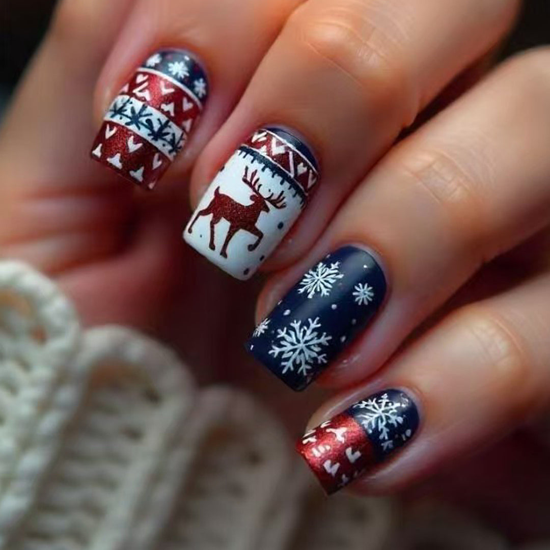 Winter Acrylic Nail Set Stornfield