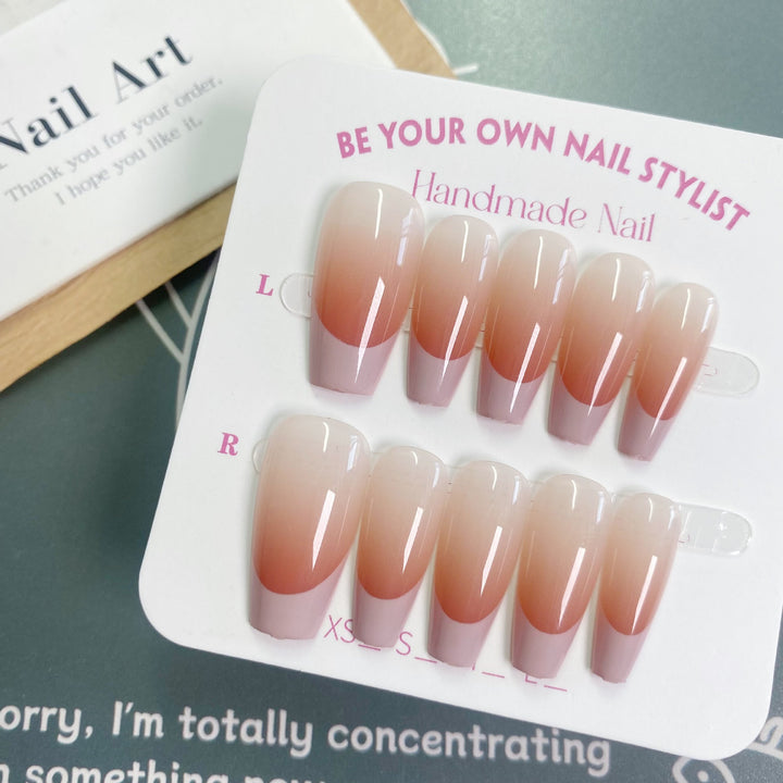 Elegant Press-On Nail Set 1790745710