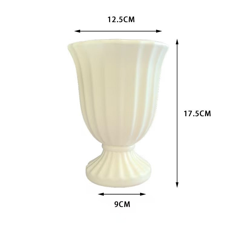 Decorative Ribbed Flower Vase Stornfeild