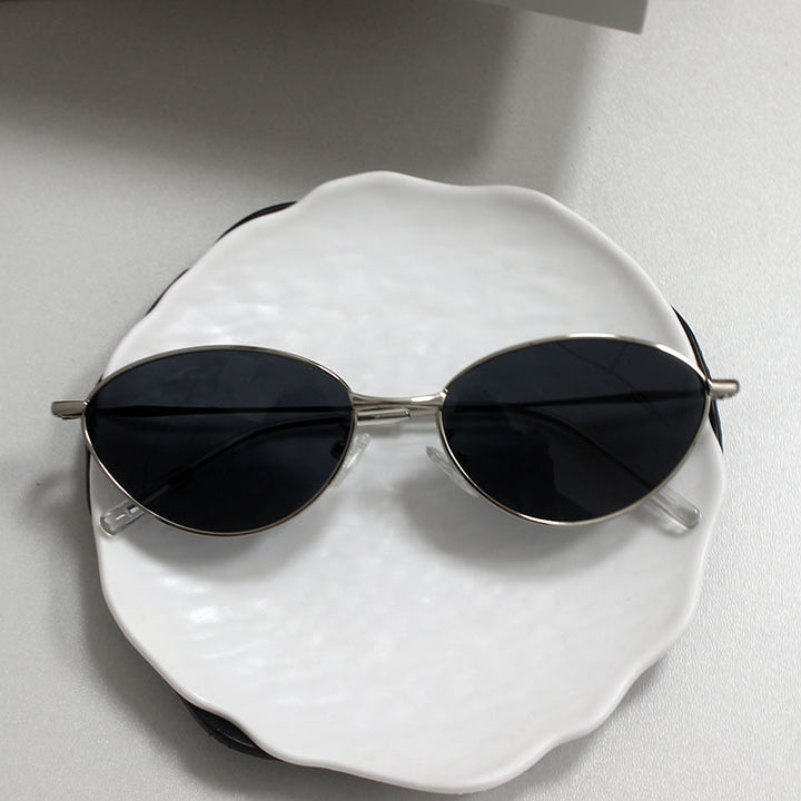 Fashionable Rectangular Glasses with Fine Metal Frame Stornfield