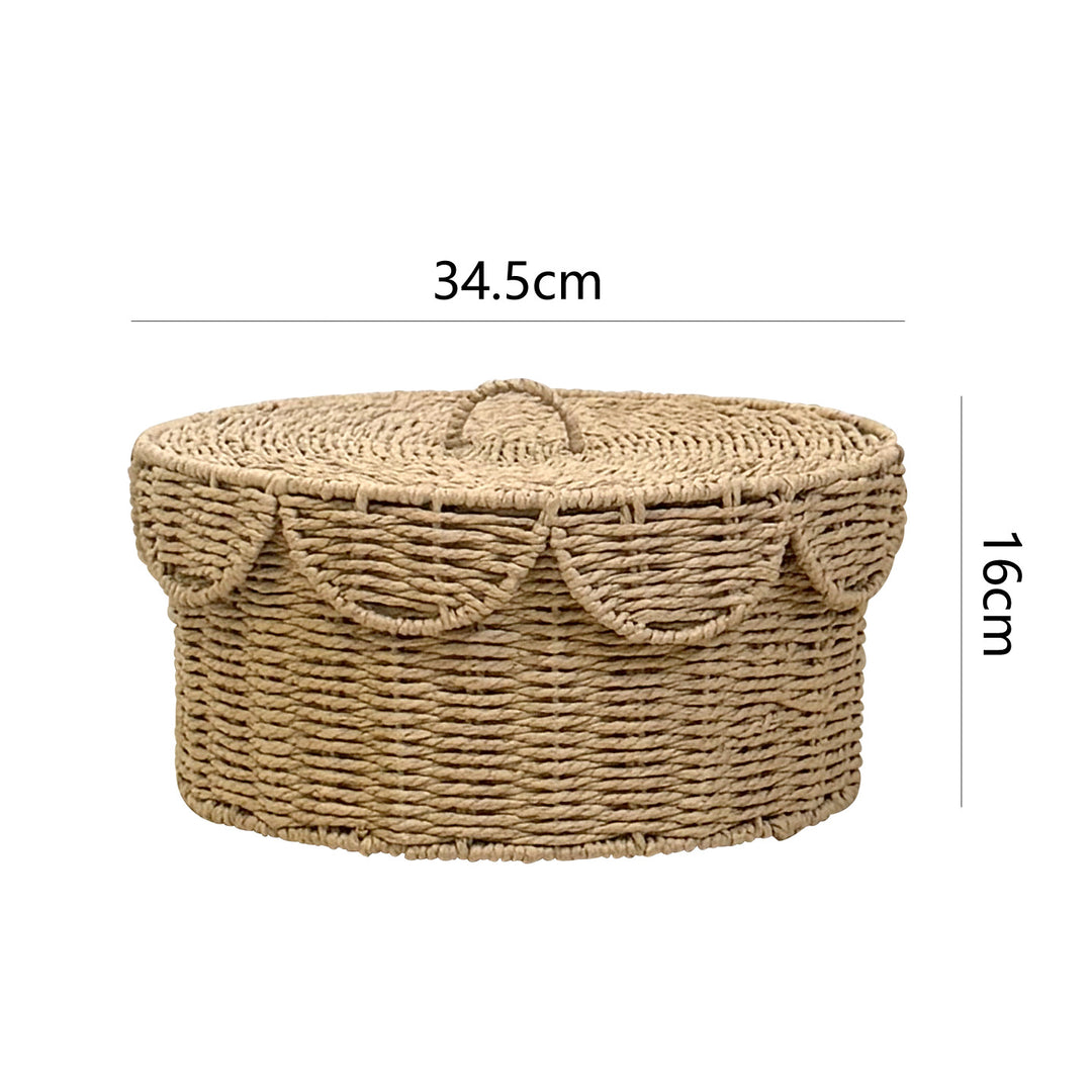 Rustic storage basket with lid Stornfield