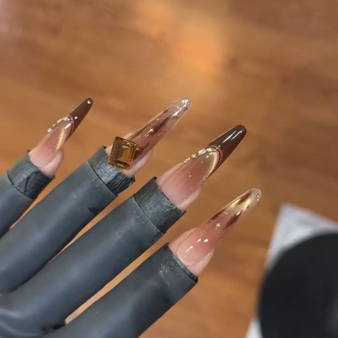 Elegant Stiletto Nail Art Tips
