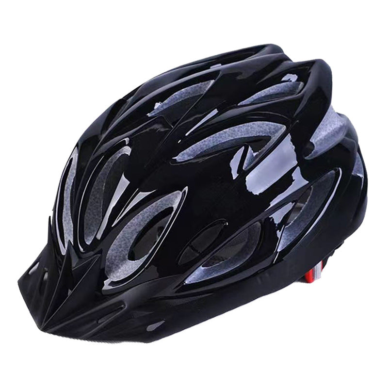 Bicycle helmet with aerodynamic design and optimal ventilation Stornfield