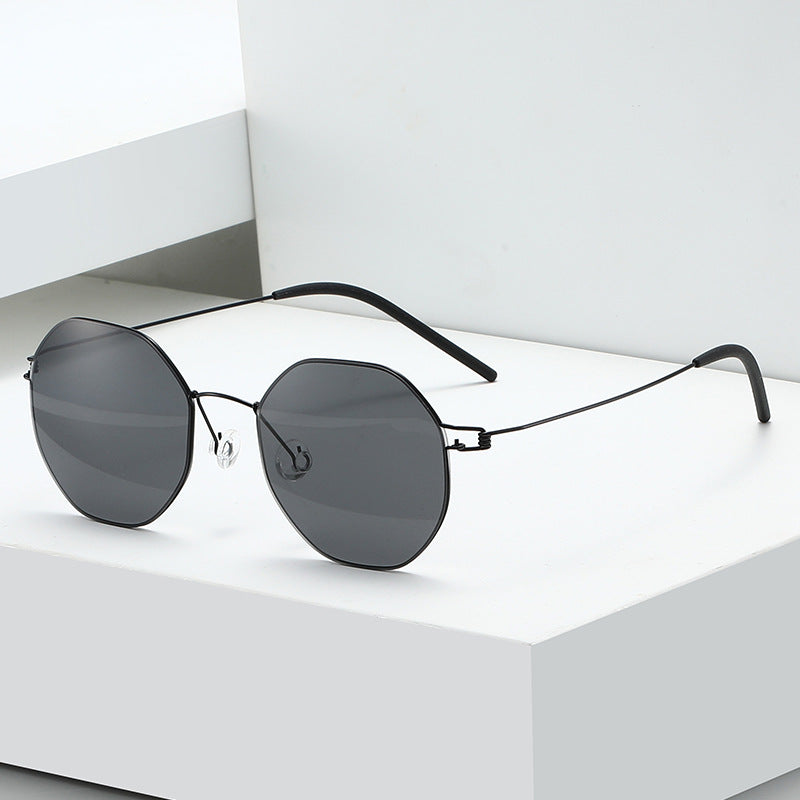 Women's geometric sunglasses with high-quality metal frame and mirrored lenses Stornfield