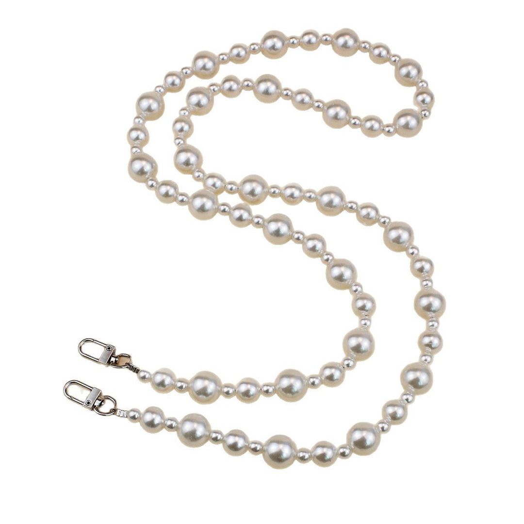 Elegant Pearl Necklace Stornfield
