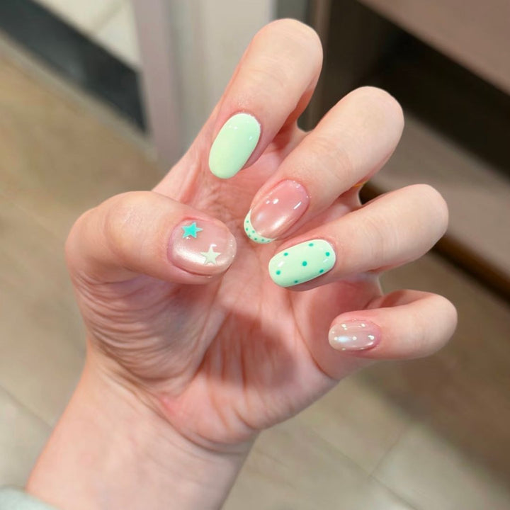 Artistic Press-On Nail Wraps Stornfield