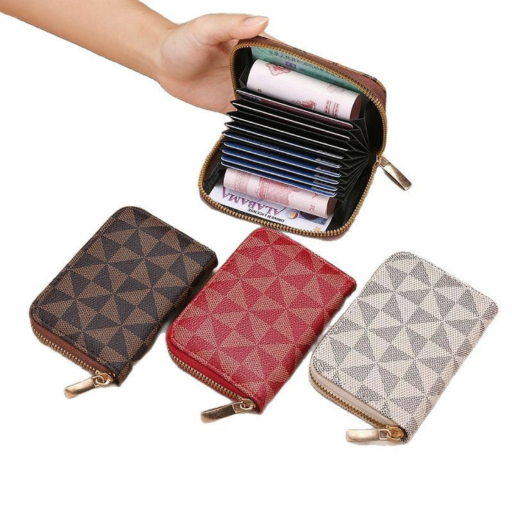 Compact Geometric Pattern Stornfield