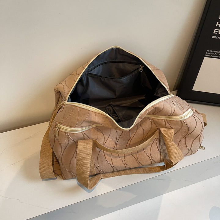 Sporty travel bag with stylish wave pattern Stornfield