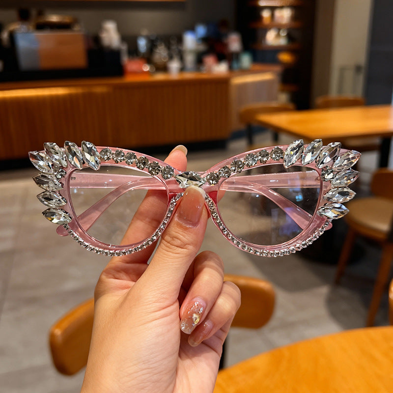 Luxury Cat-Eye Rhinestone Sunglasses Stornfield