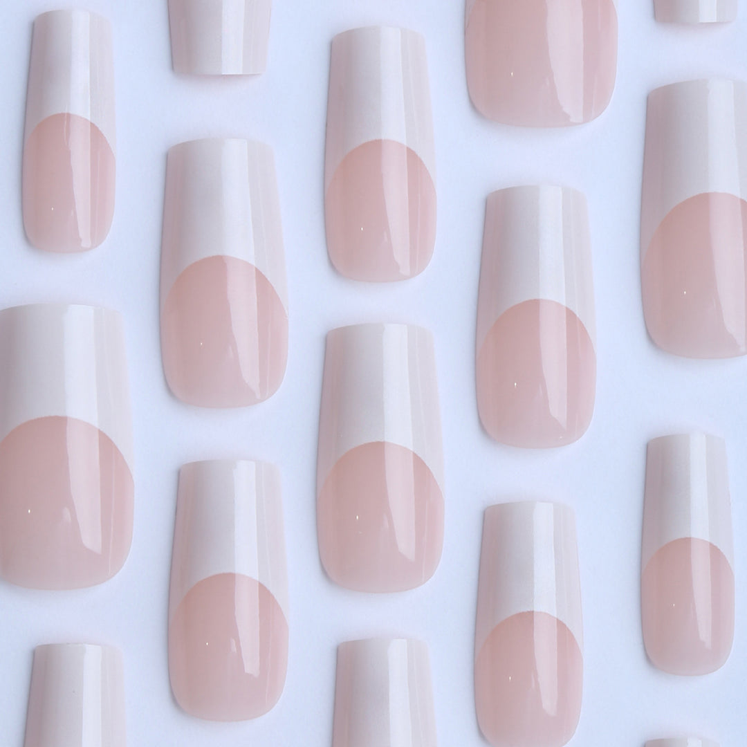 Artificial nails with unique 3D decorations Stornfield