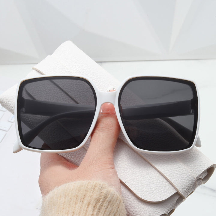 Ladies oversized sunglasses in modern tortoiseshell design Stornfield