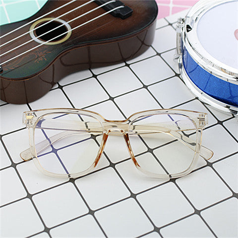 Women's fashionable oversized sunglasses with square frame and UV protection Stornfield