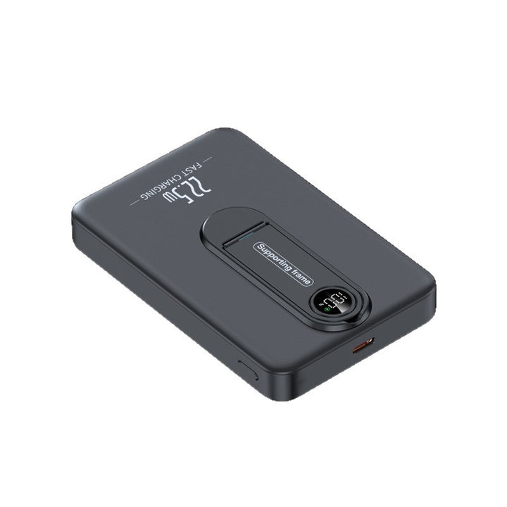 Portable Qi charging power bank with integrated fast charging function and digital display Stornfield