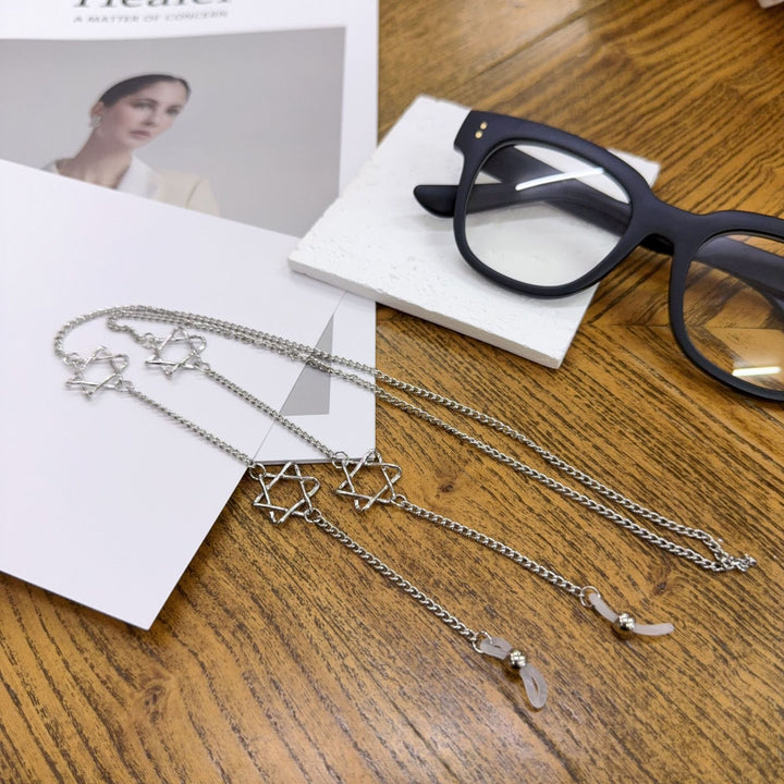 Dangle Chain Necklace with Star Accents Stornfield