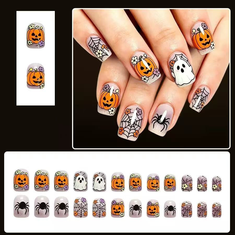 Art nail set with festive Halloween designs Stornfield