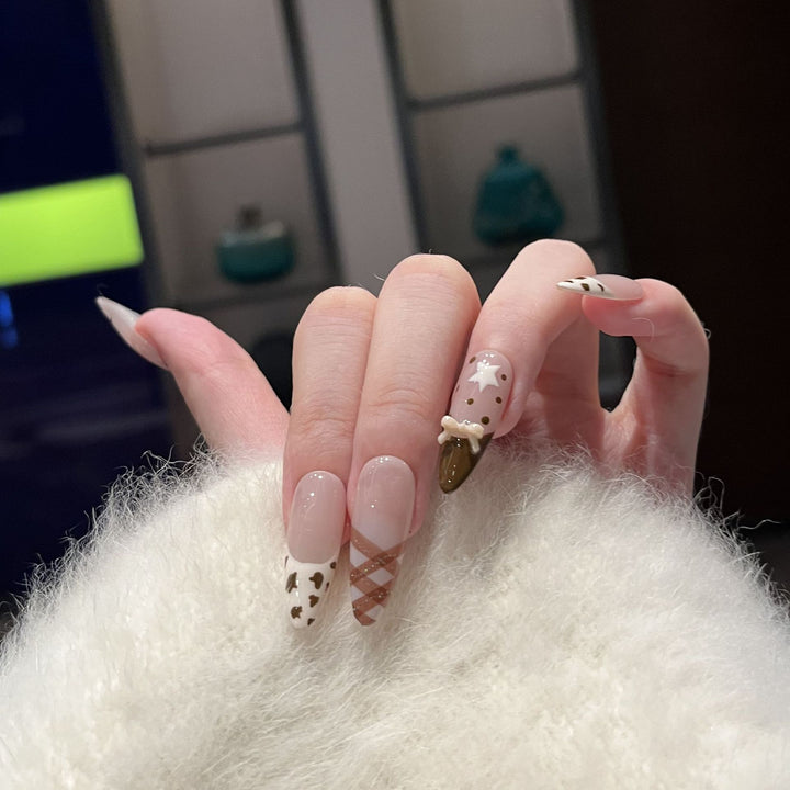 Artistic Press-On Nail Set Stornfield