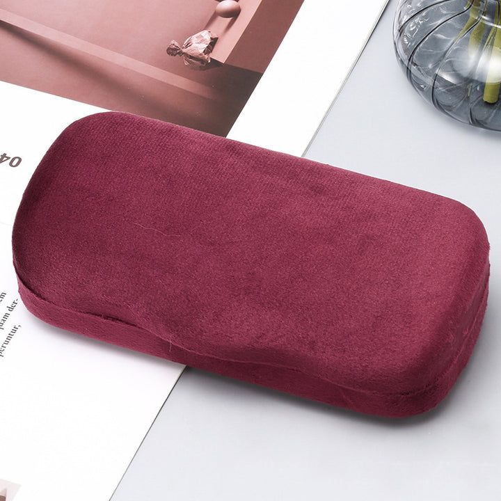 Sunglasses case made of velvet Stornfield