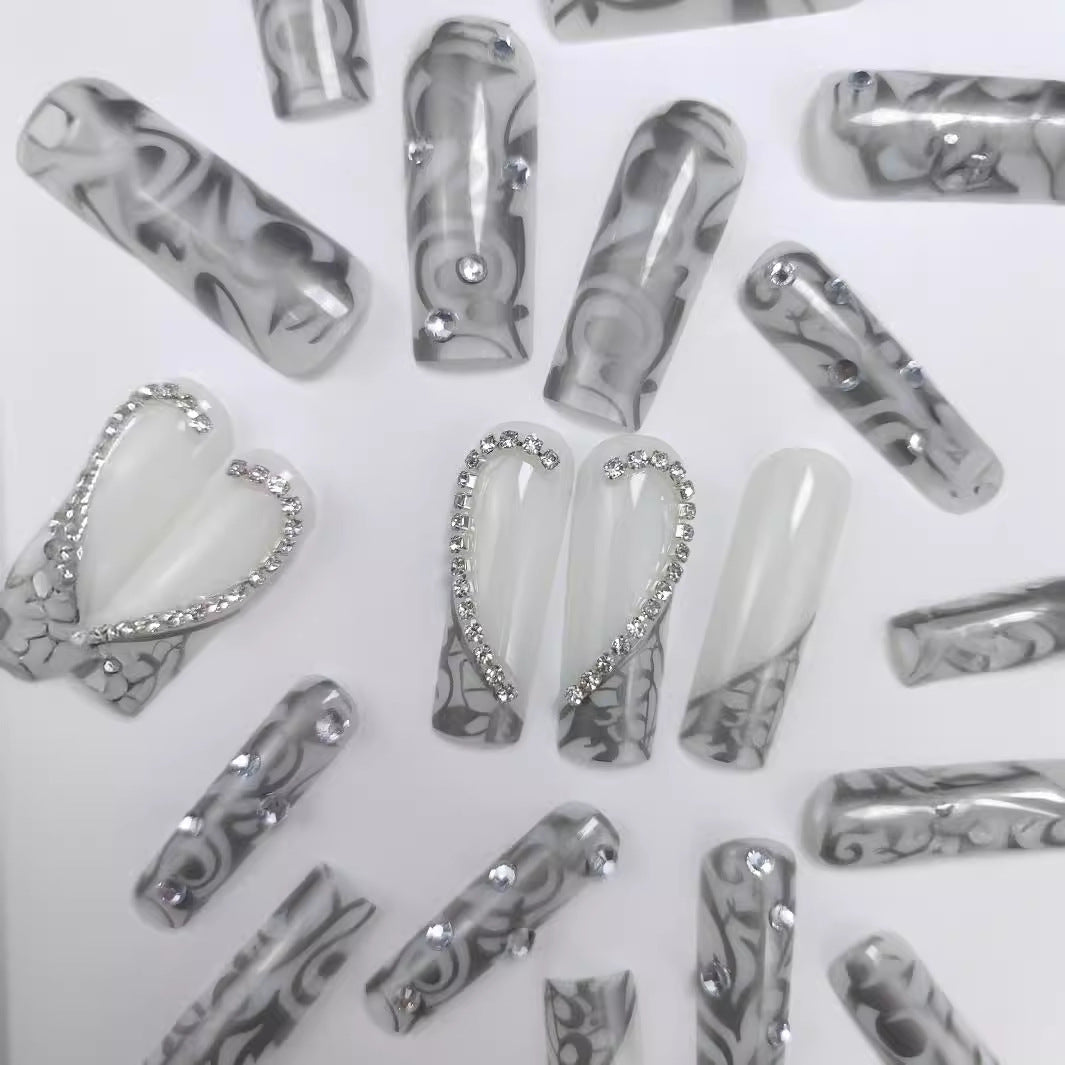 Artificial nails with sparkling rhinestones Stornfield