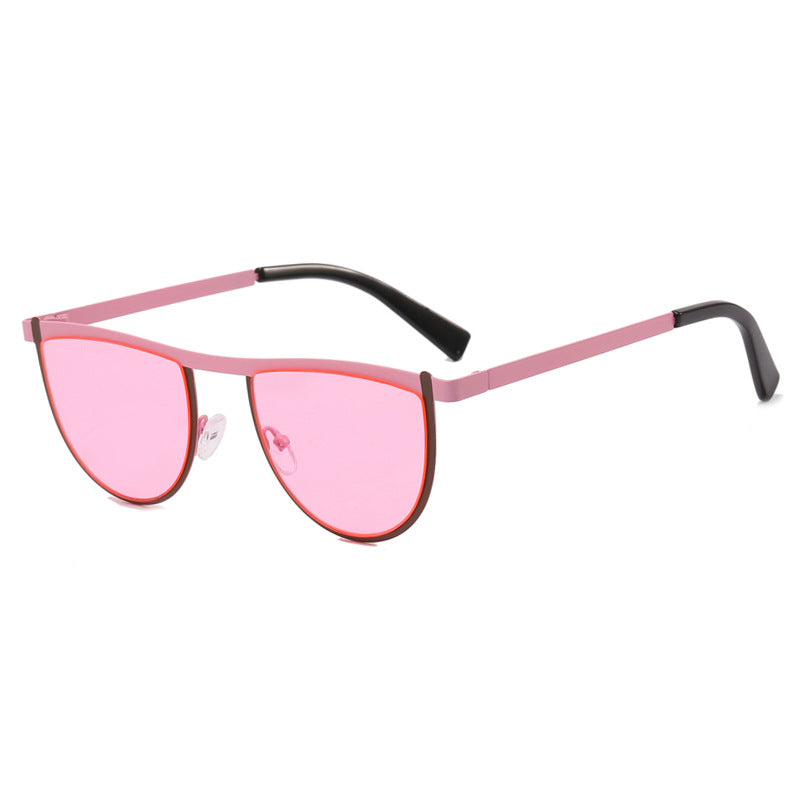 Women's elegant sunglasses with modern design and UV protection Stornfield
