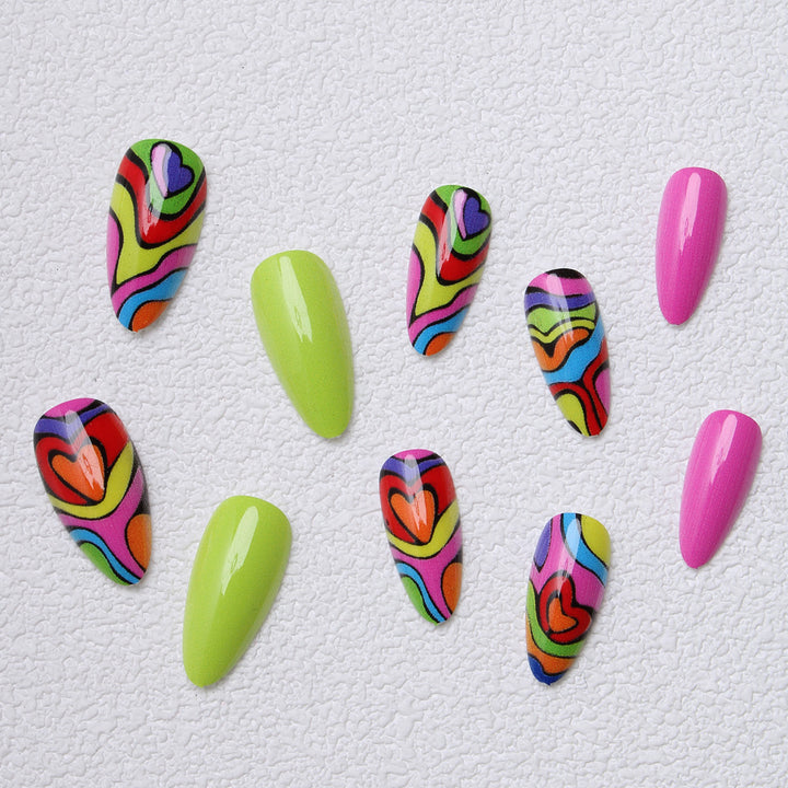 Artistic Heart-Patterned Press-On Nails Stornfield