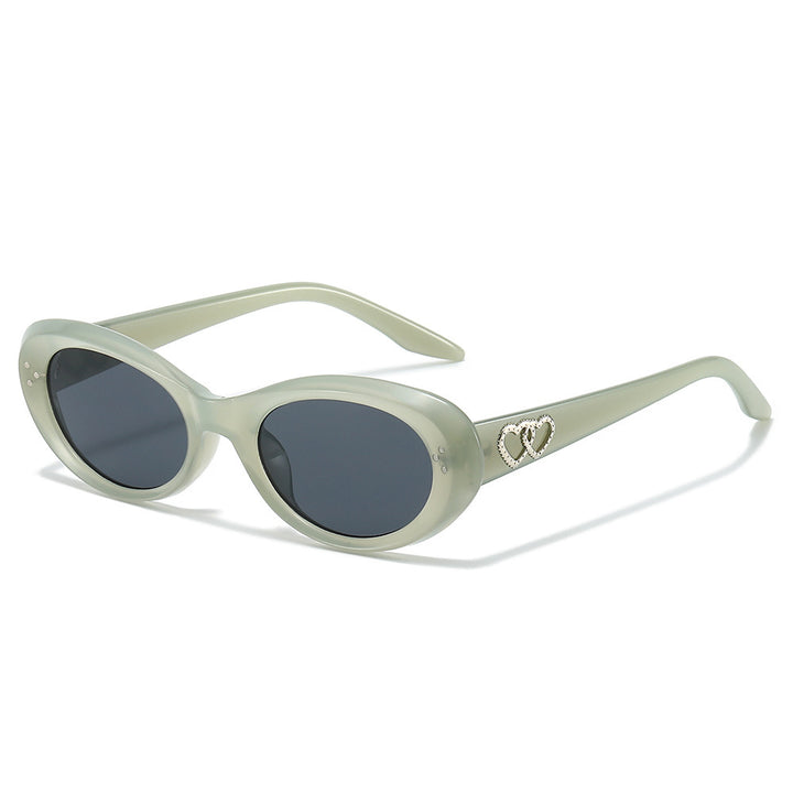 Fashionable Retro-Inspired Oval Sunglasses Stornfield