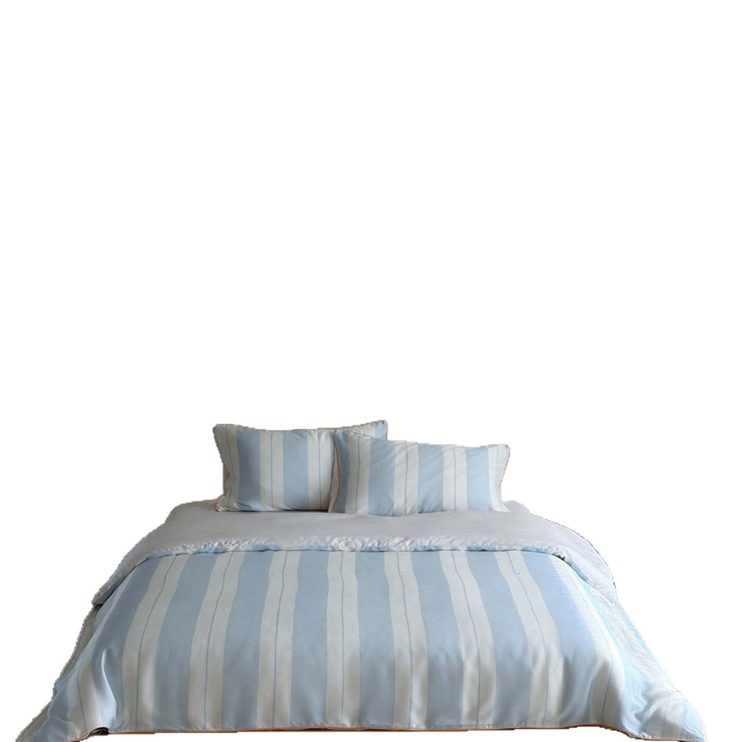 Luxurious cotton satin bedding set with fine striped pattern and piping