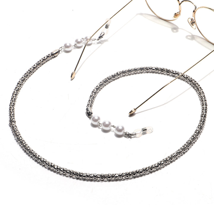 Chic Pearl-Accented Eyewear Chain Stornfield