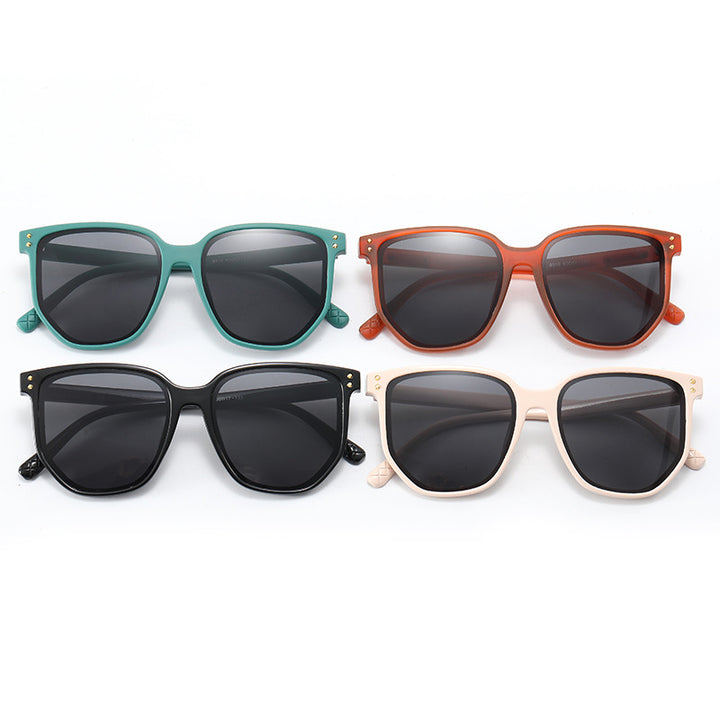 Women's Fashionable Oversized Sunglasses with Sturdy Plastic Frame Stornfield