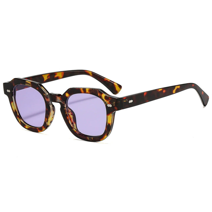 Women's sunglasses in modern design with polarized lenses Stornfield