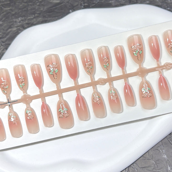 Decorative Artisan Press-On Nail Set